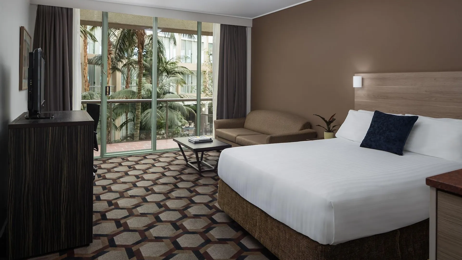 Rydges Canberra