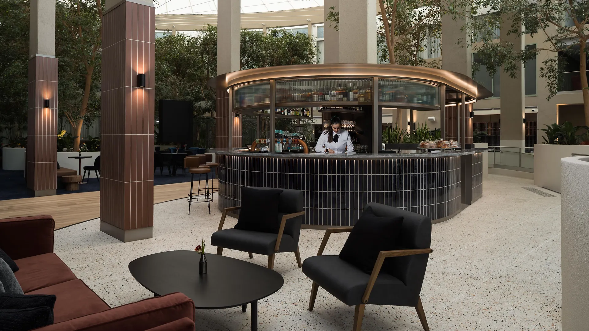 Rydges Canberra Hotel