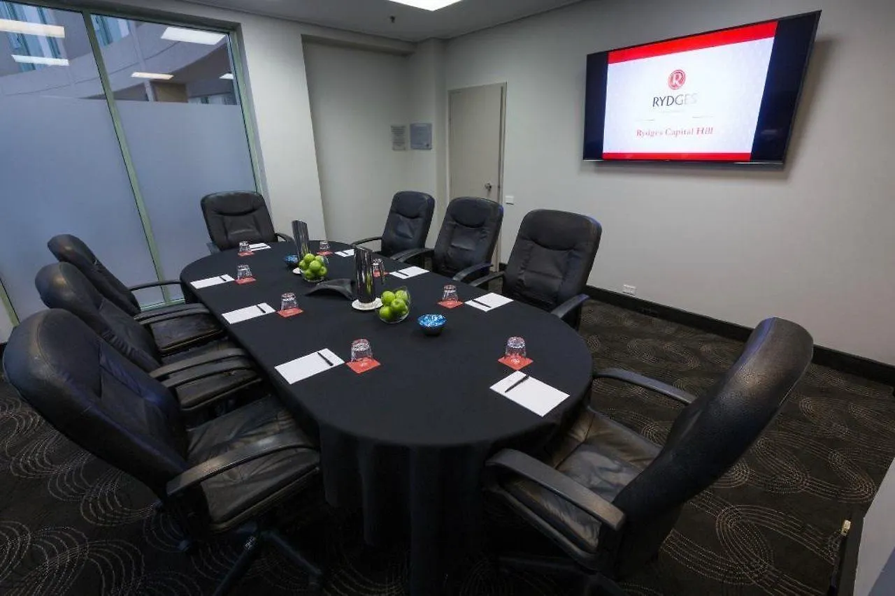 Rydges Canberra Hotel