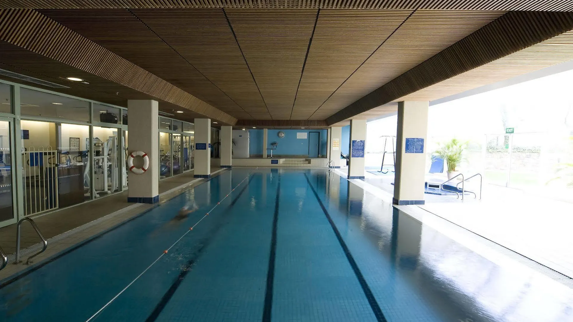 Rydges Canberra 4*,