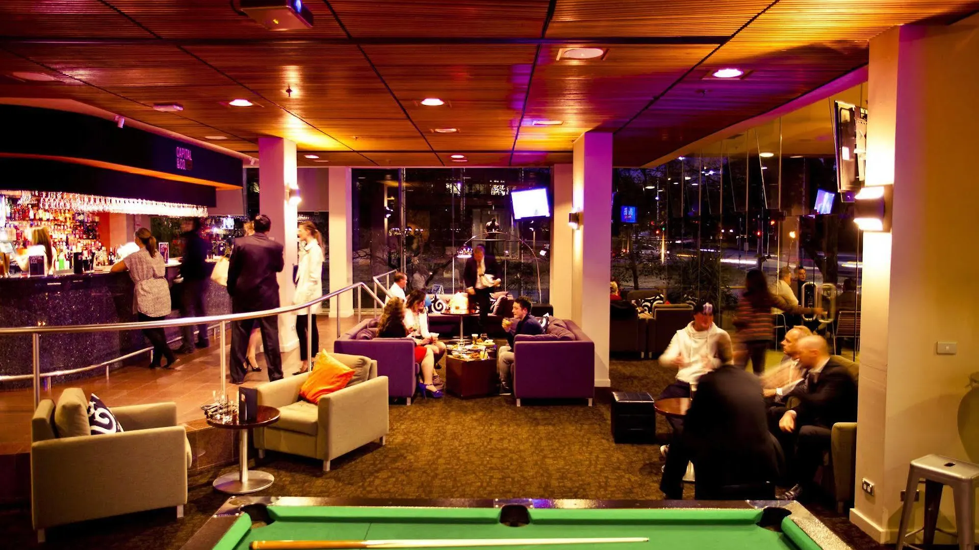 Rydges Canberra Hotel